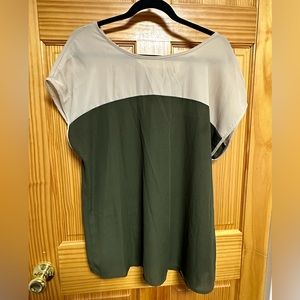 Faith & Joy two toned blouse. Size large.
